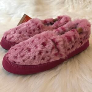 Acorn Kids Pink Ocelot Faux Fur Moc Slippers Size 3/4